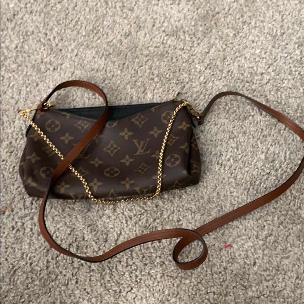 Luis Vuitton bag